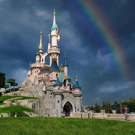 סאריס Appartement Chic 5 Min Disneyland/Vallee Village מראה חיצוני תמונה