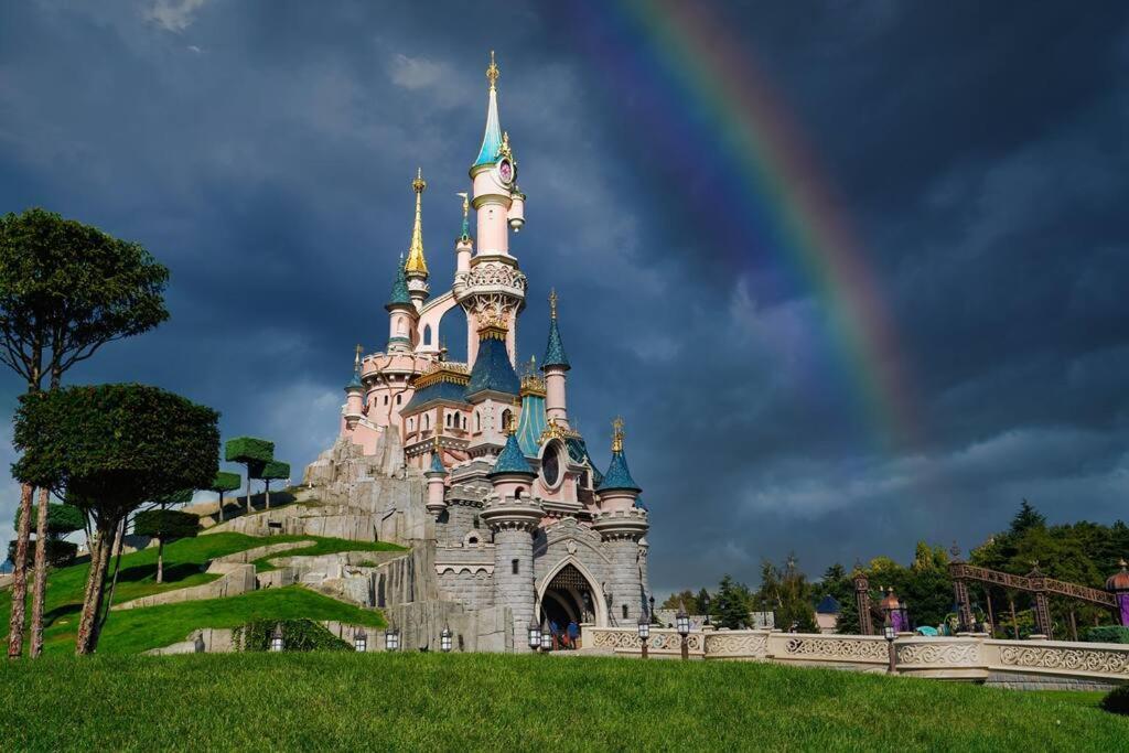 סאריס Appartement Chic 5 Min Disneyland/Vallee Village מראה חיצוני תמונה